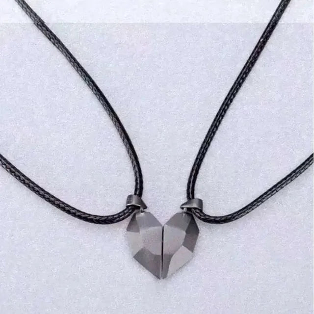 Magnetic Couple Heart-Shaped Necklace