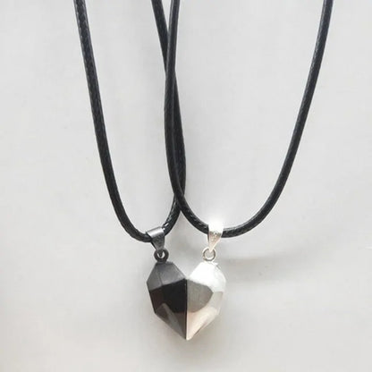 Magnetic Couple Heart-Shaped Necklace